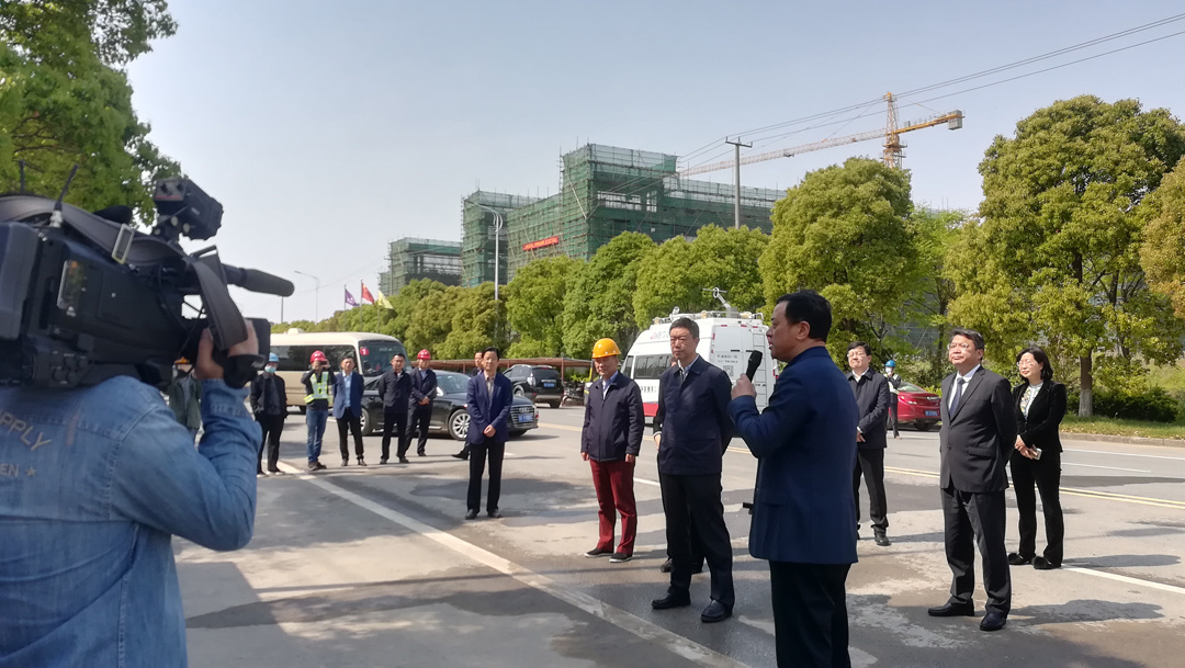 Haoting Group's Haimen New Base Welcomes a Visit and Guidance from City Committee Leaders